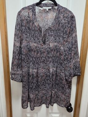 Daniel Rainn Black & Blush Abstract Sheer V-Neck Tunic